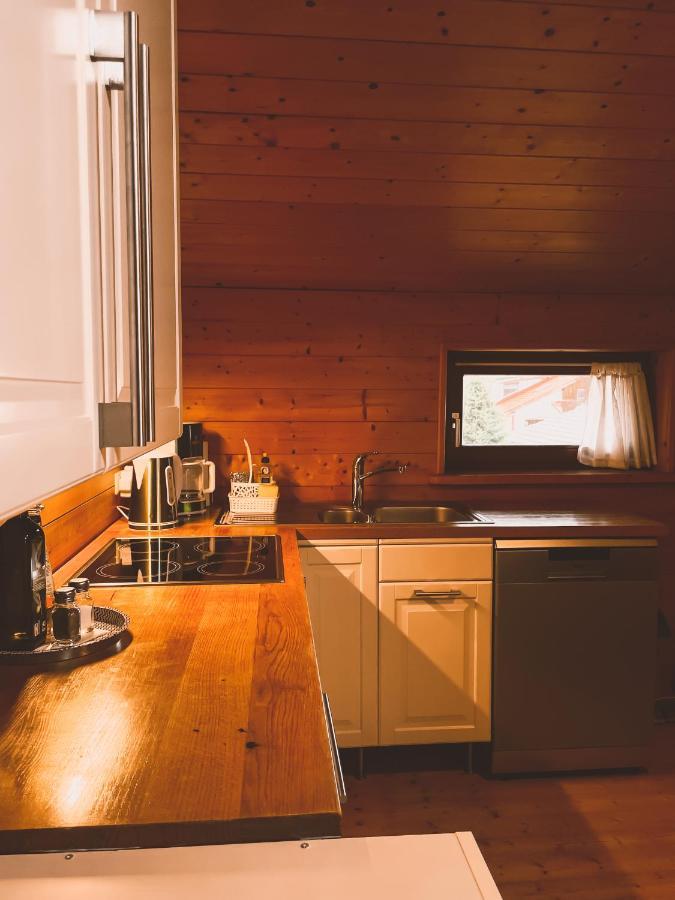 Naturnahes Familienchalet Mit Garten - Wifi - Netflix - Nur 15 Minuten Vom Chiemsee Und 35 Minuten Von Muenchen Entfernt Vogtareuth Εξωτερικό φωτογραφία