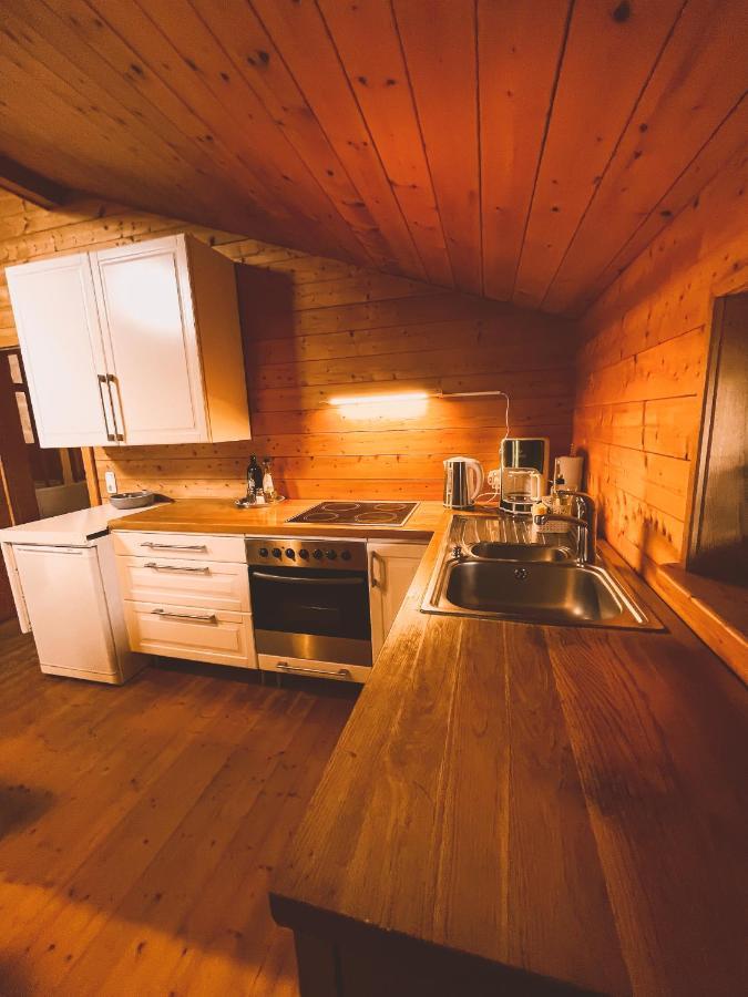 Naturnahes Familienchalet Mit Garten - Wifi - Netflix - Nur 15 Minuten Vom Chiemsee Und 35 Minuten Von Muenchen Entfernt Vogtareuth Εξωτερικό φωτογραφία