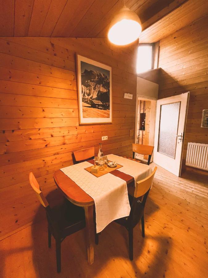 Naturnahes Familienchalet Mit Garten - Wifi - Netflix - Nur 15 Minuten Vom Chiemsee Und 35 Minuten Von Muenchen Entfernt Vogtareuth Εξωτερικό φωτογραφία